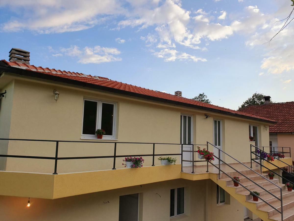 וירפזאר Apartments Kingfisher מראה חיצוני תמונה