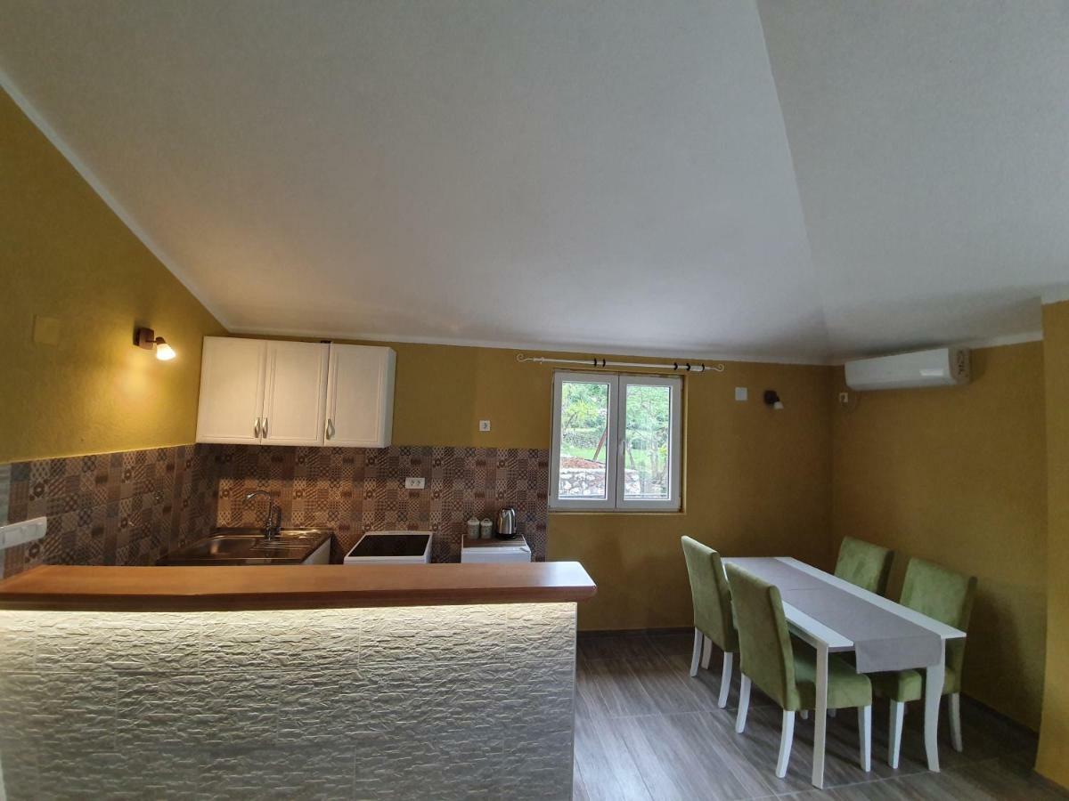 וירפזאר Apartments Kingfisher מראה חיצוני תמונה