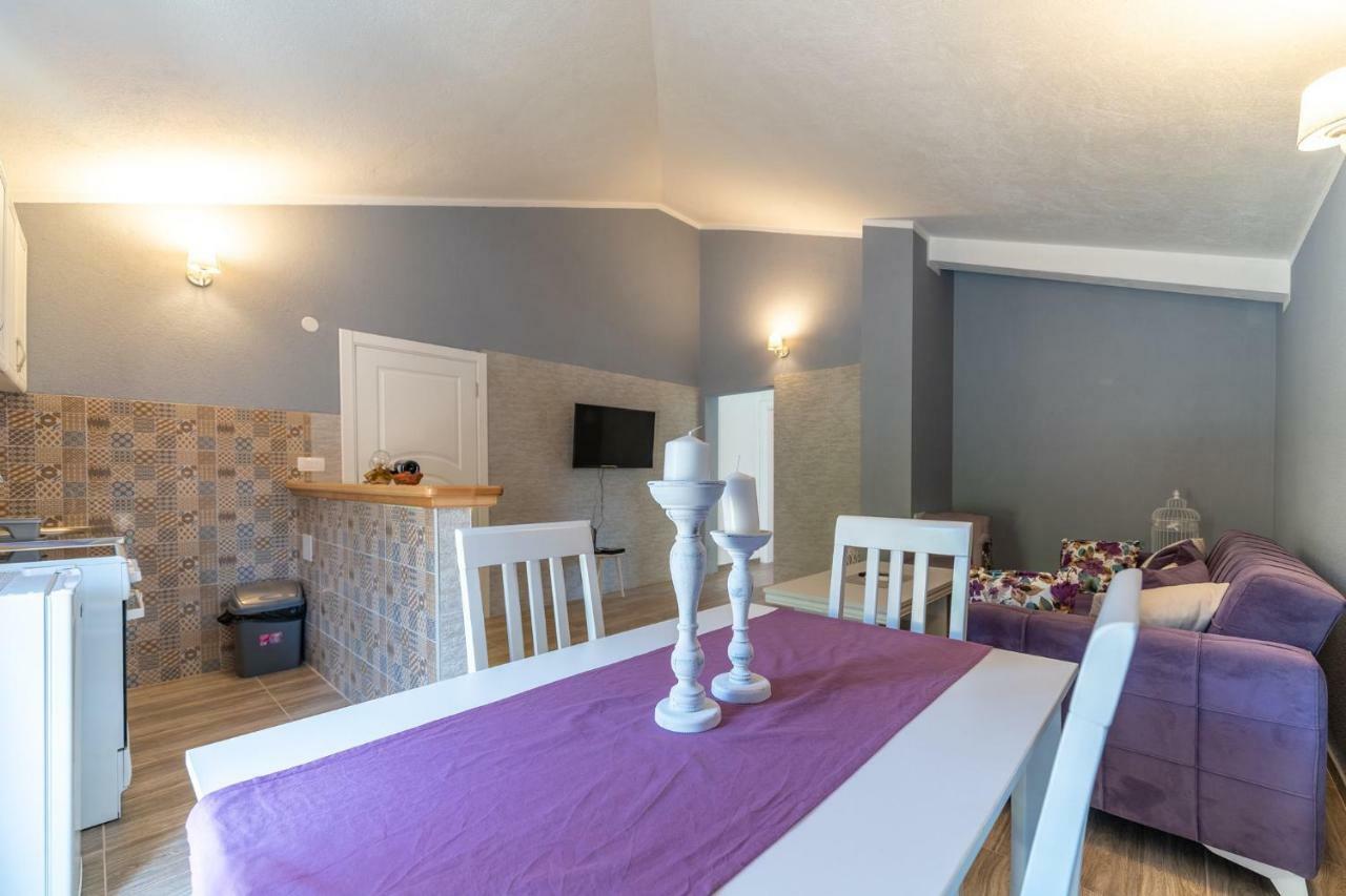 וירפזאר Apartments Kingfisher מראה חיצוני תמונה